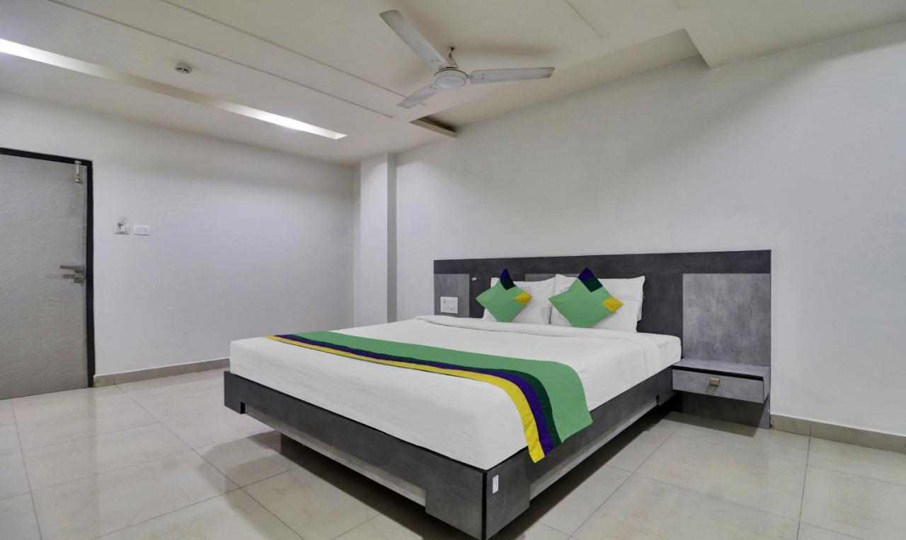 Hotel Vjr Residency By Hotelscart Hajdarabad Zewnętrze zdjęcie