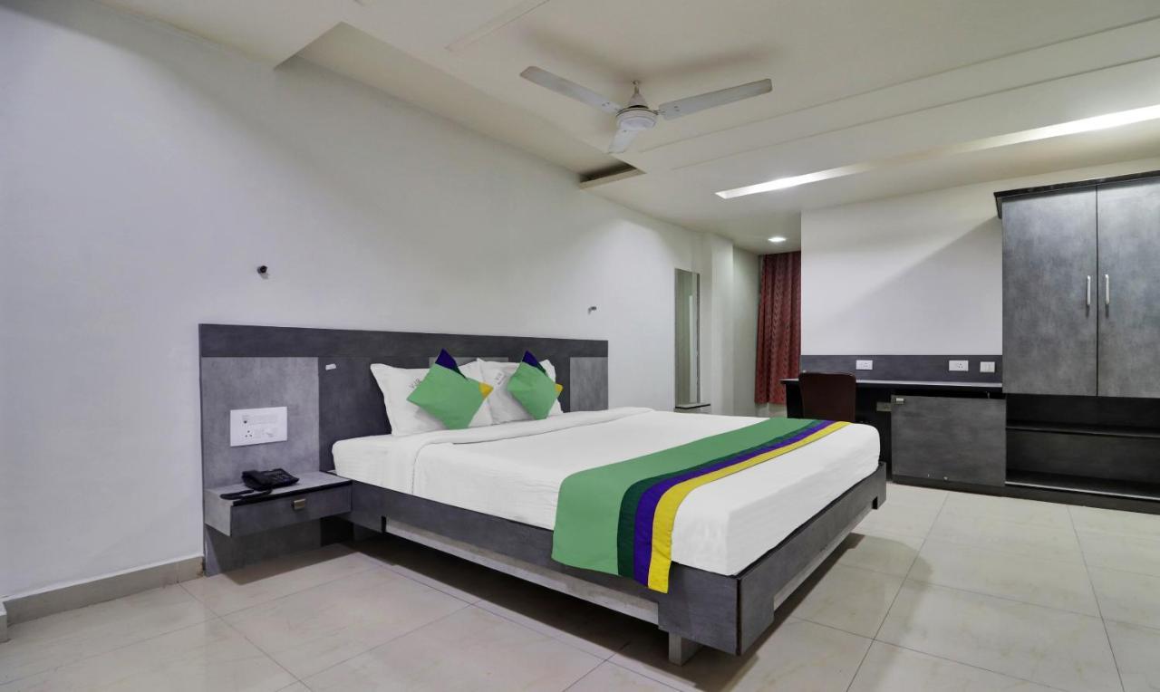 Hotel Vjr Residency By Hotelscart Hajdarabad Zewnętrze zdjęcie