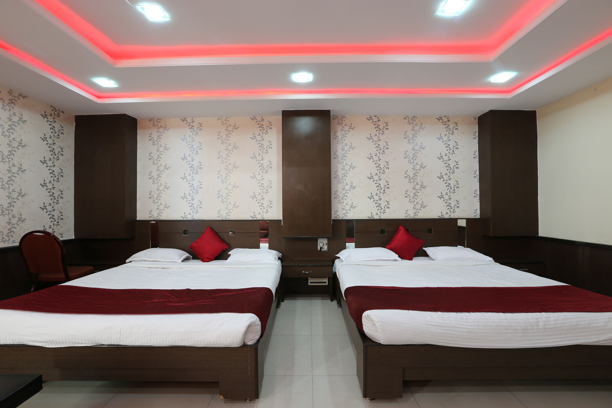 Hotel Vjr Residency By Hotelscart Hajdarabad Zewnętrze zdjęcie